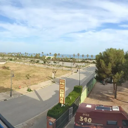 Area 340 Camper Park アパート Roda de Bará
